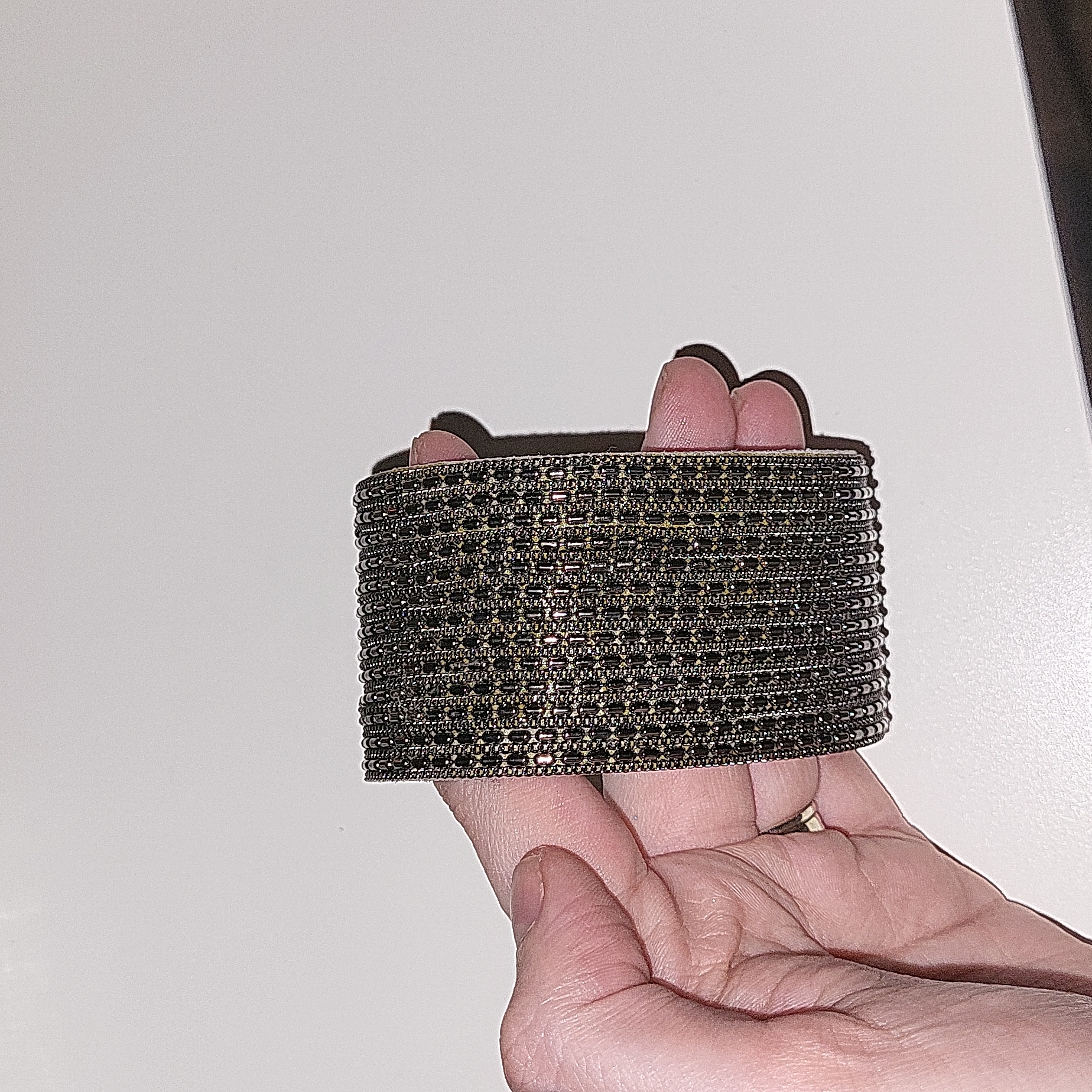 Nwot Saachia Magnetic Mixed Chain Cuff In Silver
